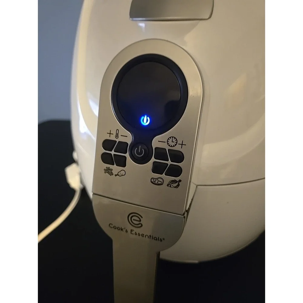 Cook's Essentials CM15901 3-Quart Digital Air Fryer 1500 Watt‎ White READ!!!